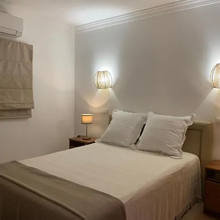 Galé Garden Retreat - Heated Pool&bikes Appartement